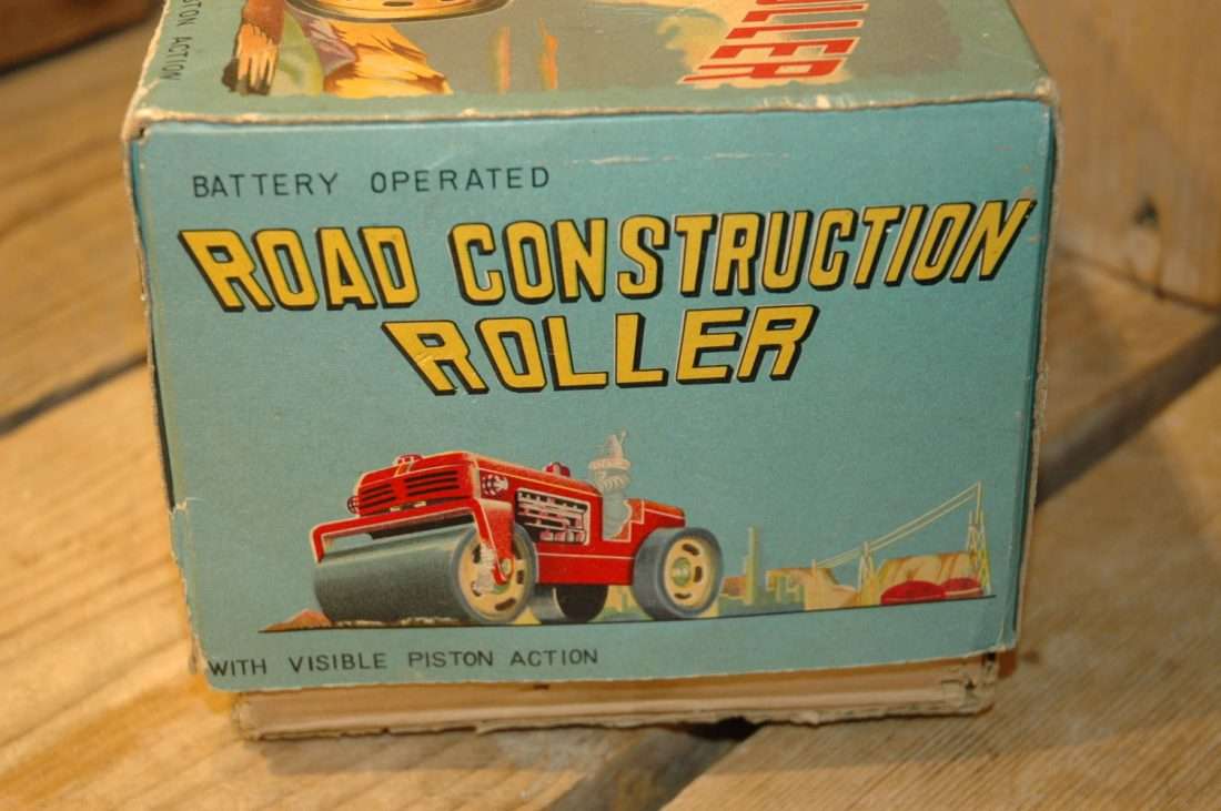 Daiya - Robby Road Construction Roller
