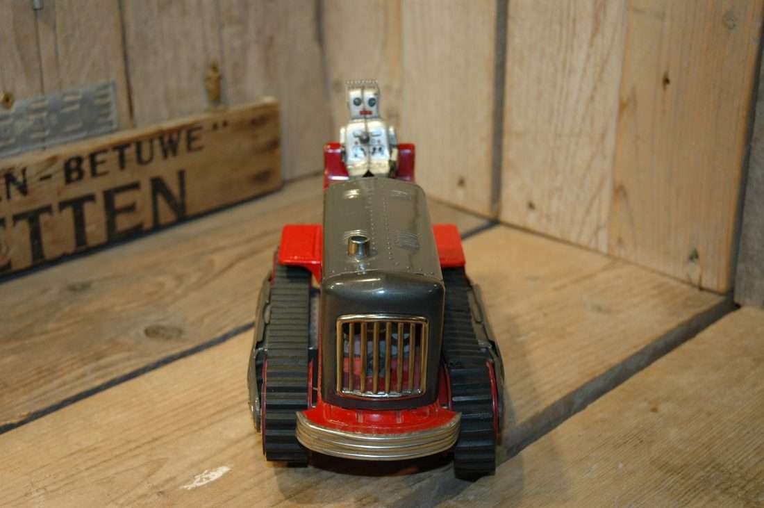 Nomura - Robot Tractor