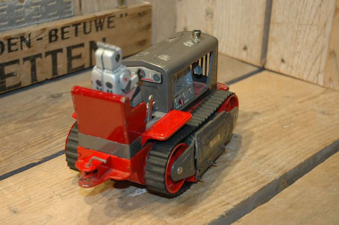 Nomura - Robot Tractor