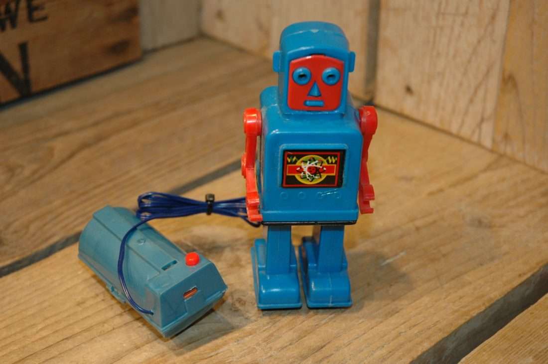 Yoshiya - Venus Robot