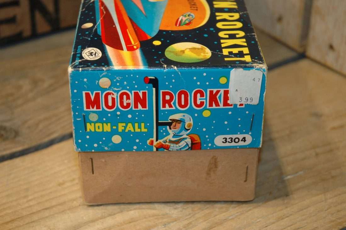 Modern Toys - Non Fall Moon Rocket