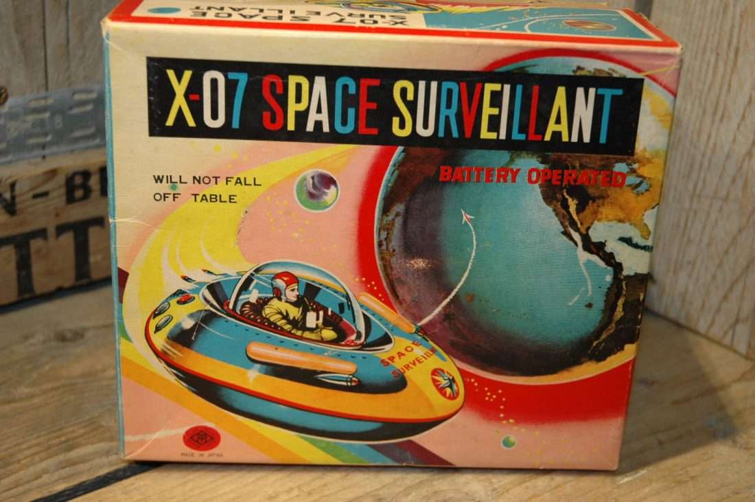 Modern Toys - X-07 Space Surveillant
