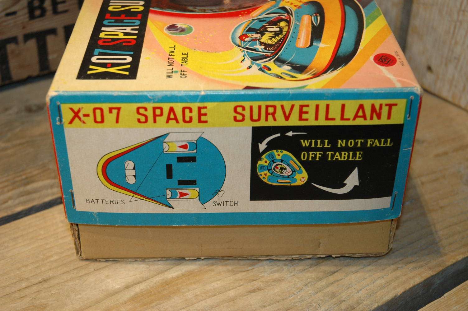 Modern Toys - X-07 Space Surveillant