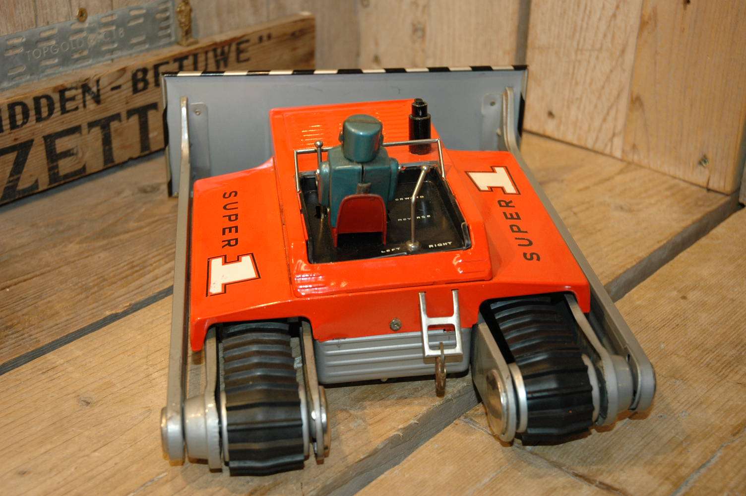 VST - Robot Bulldozer Super 1