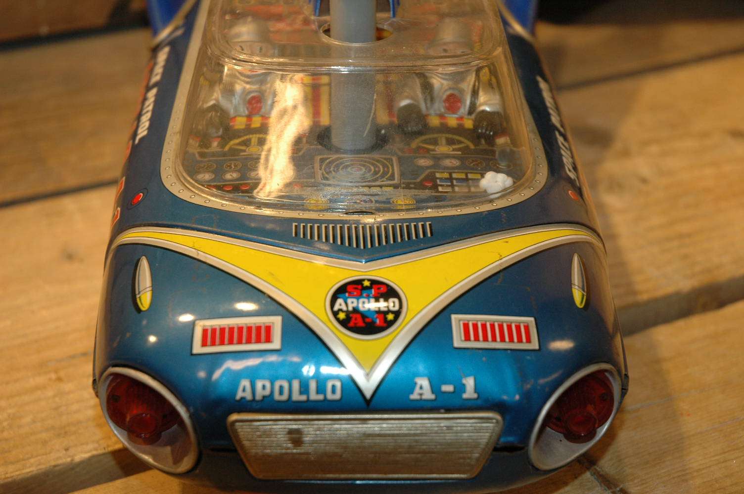 Asakusa - Apollo A1 Space Patrol