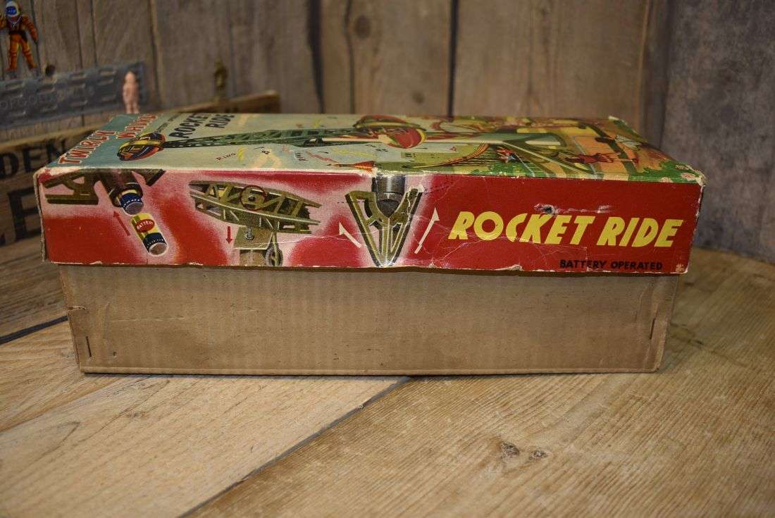 Alps - Twirly Whirly Rocket Ride