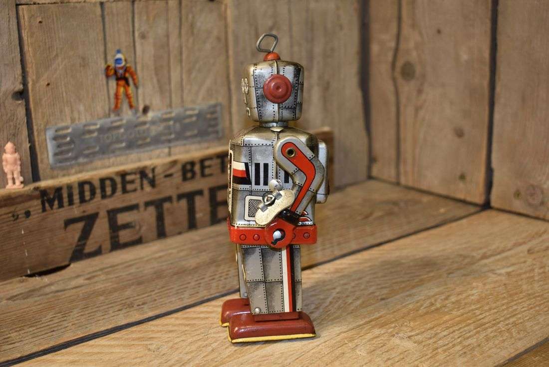 Sankei - Robot 5