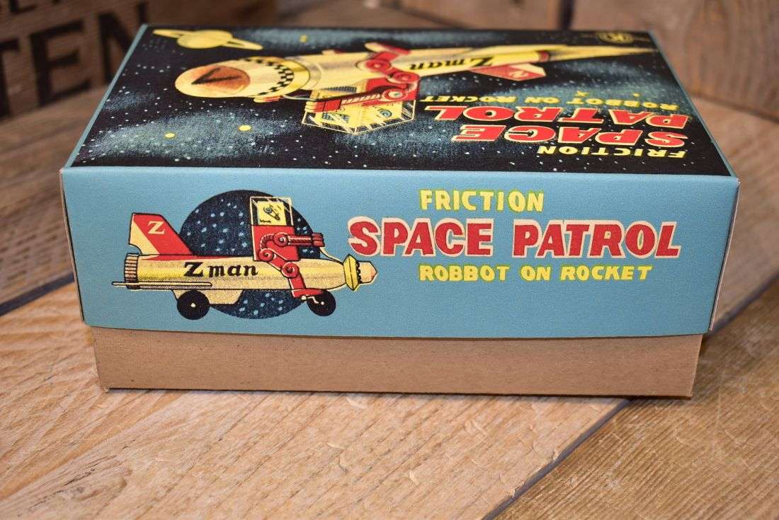 Kanto - Space Patrol Robbot on Rocket