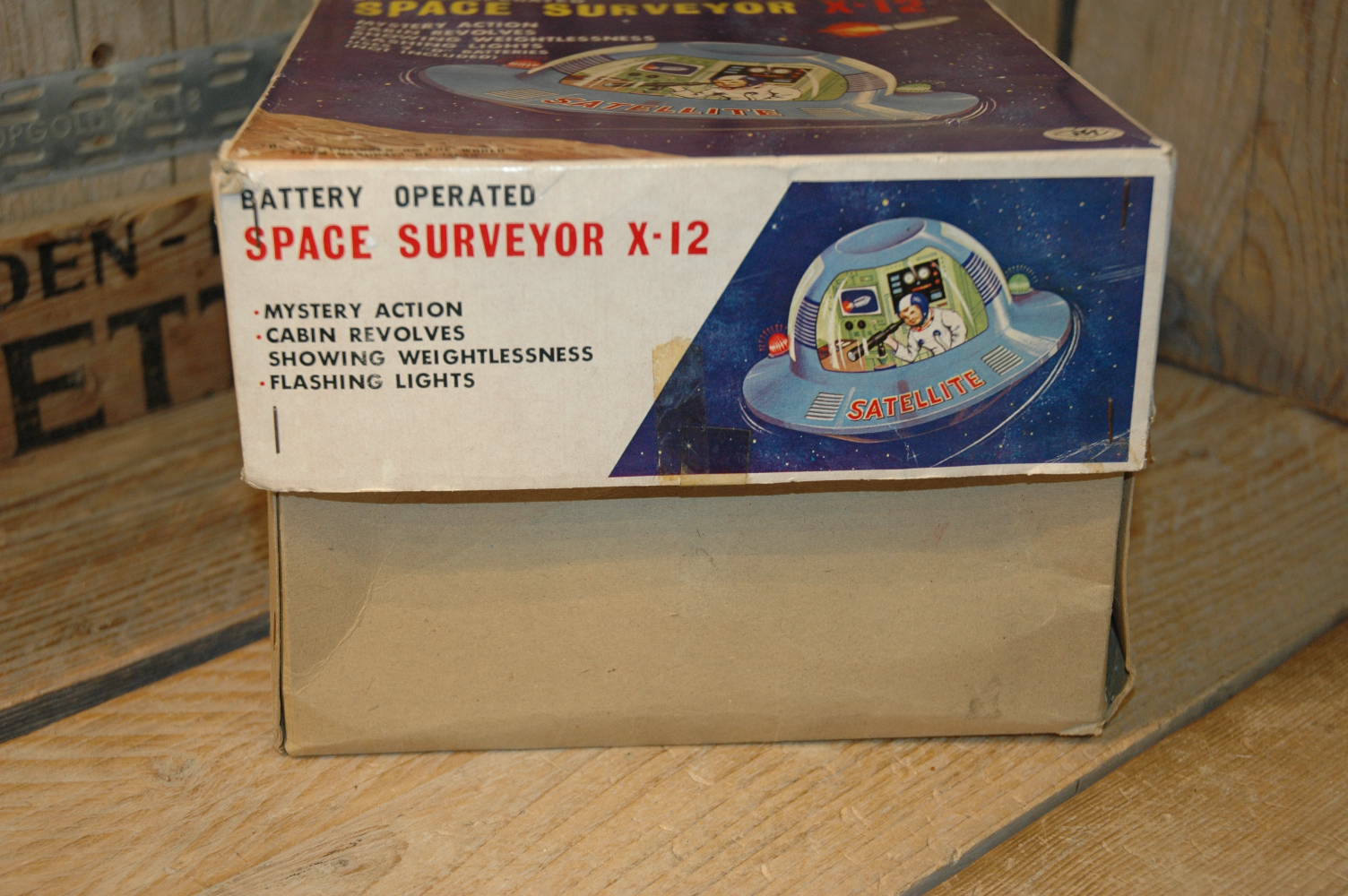 Modern Toys – Space Surveyor X-12