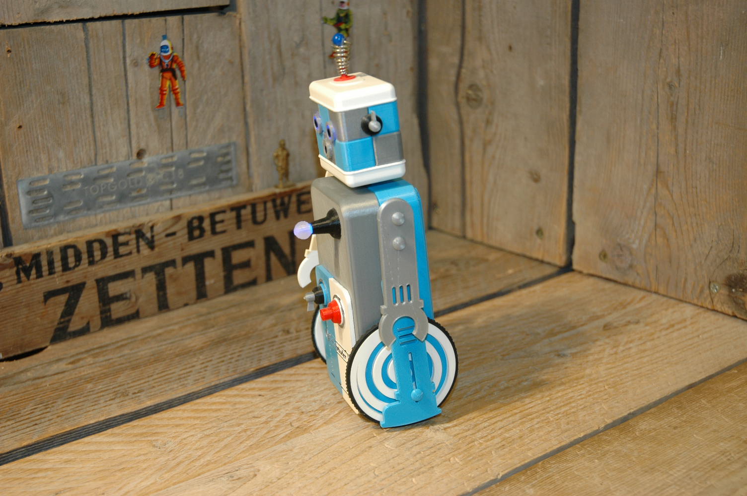 VST - Radar Master Robot 3D Printed Self Balancing Robot in BLUE / WHITE no. 1 of 1.