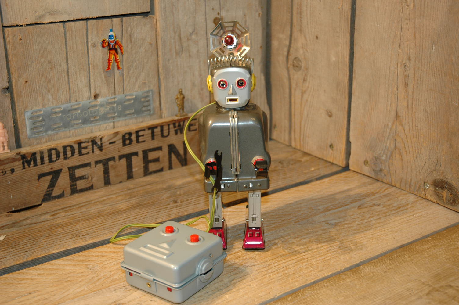 Tin Toy Toys - Radar Robot