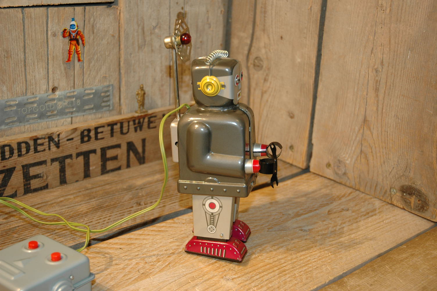 Tin Toy Toys - Radar Robot